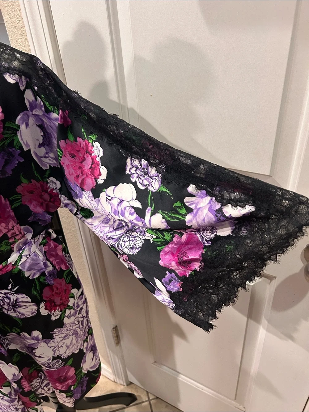 Victoria’s Secret Satin Robe Purple Floral Lace Luxurious